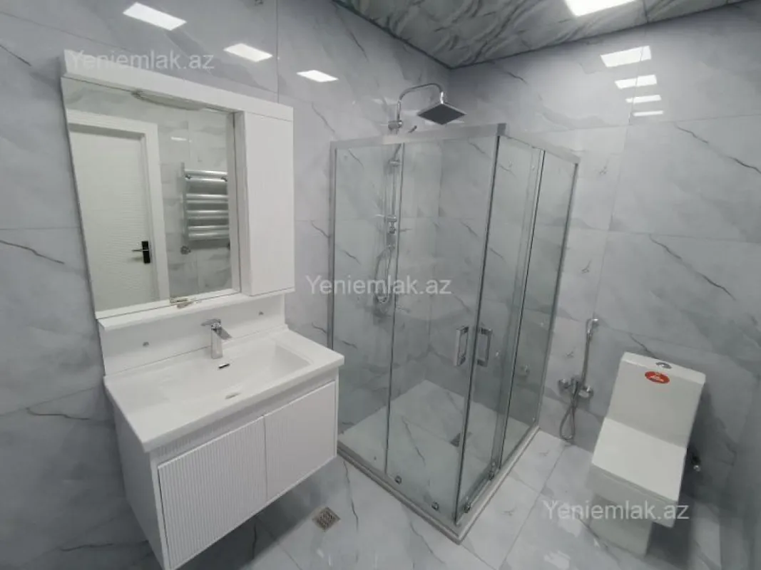 Satılır 2 otaqlı yeni tikili 85 m²