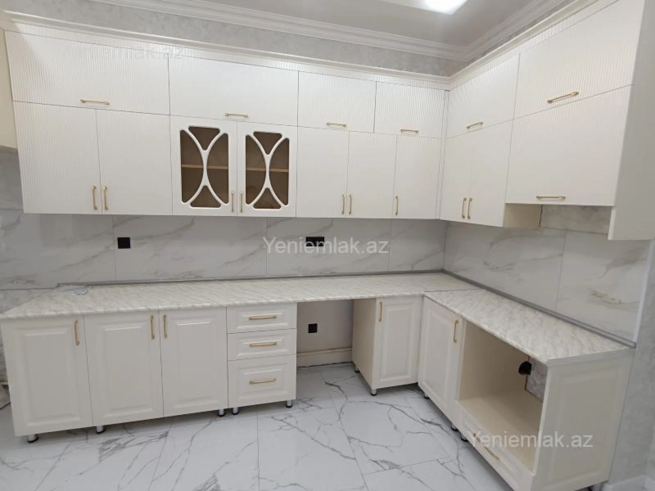 Satılır 2 otaqlı yeni tikili 85 m²