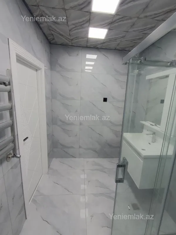 Satılır 2 otaqlı yeni tikili 85 m²