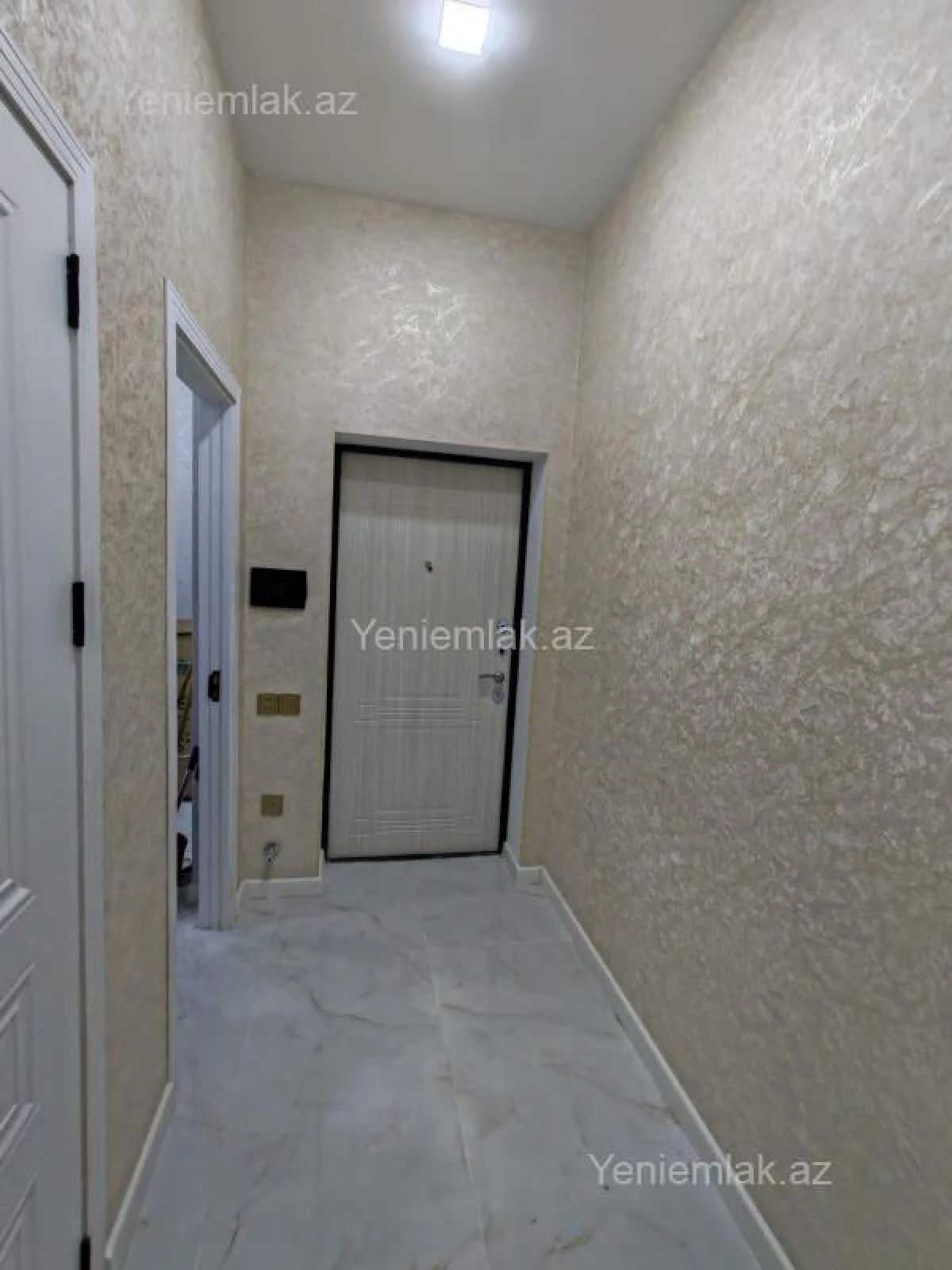 Satılır 2 otaqlı yeni tikili 47 m²