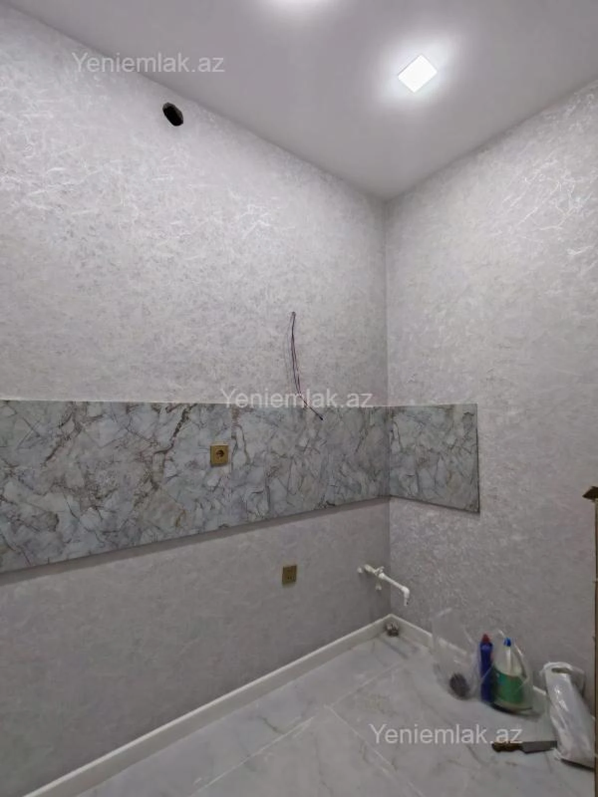 Satılır 2 otaqlı yeni tikili 47 m²