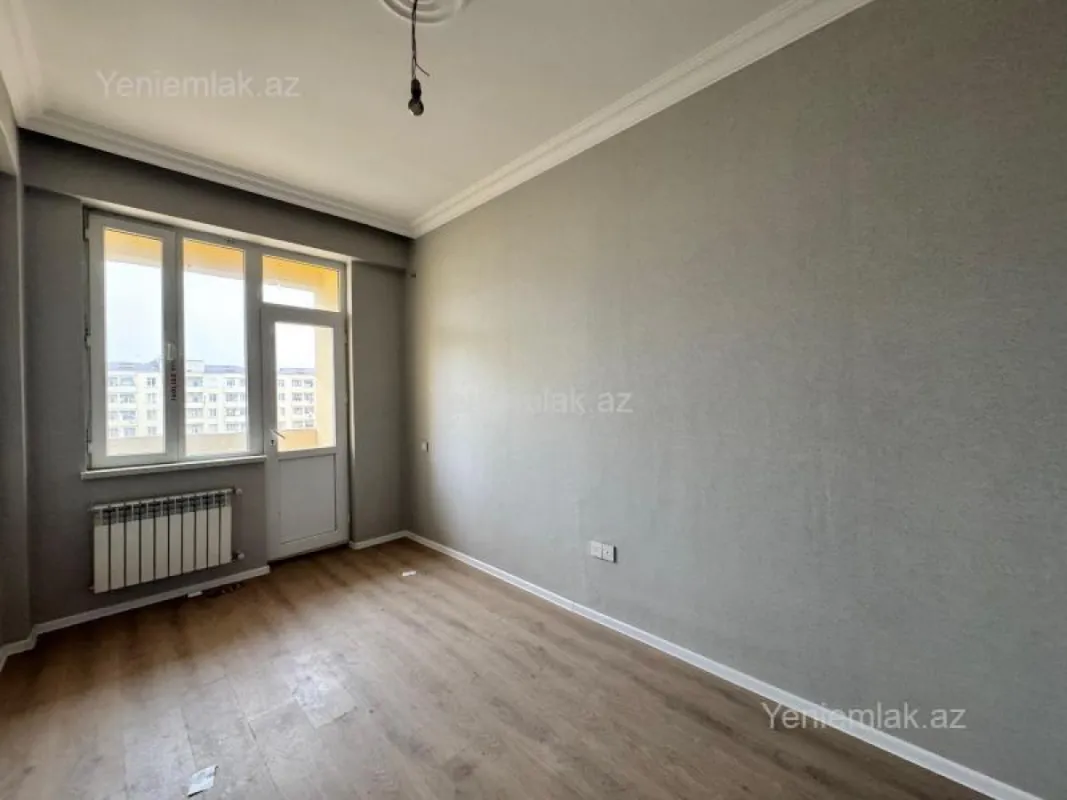 Satılır 2 otaqlı yeni tikili 81 m²
