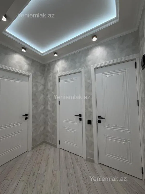 Satılır 3 otaqlı köhnə tikili 60 m²