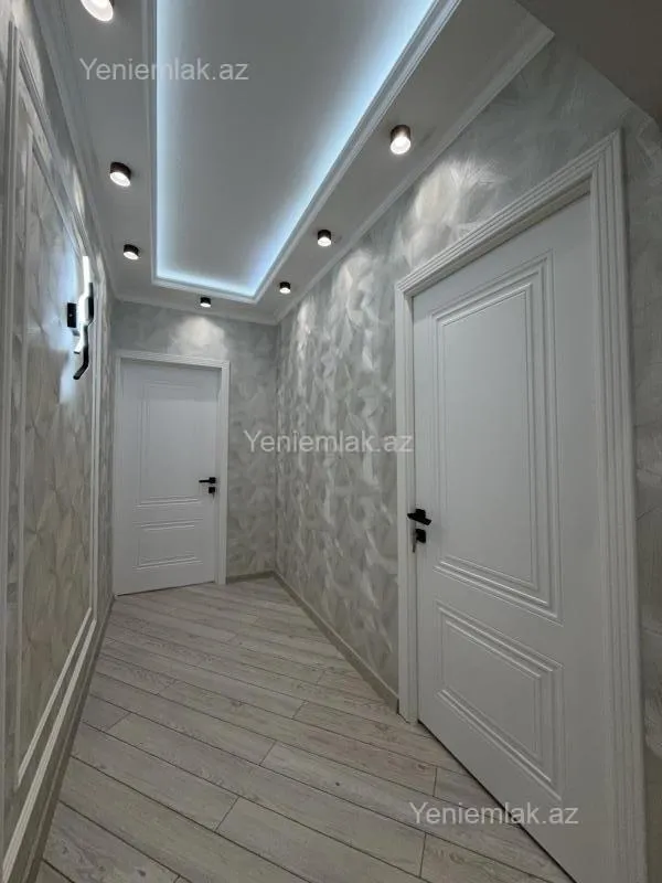 Satılır 3 otaqlı köhnə tikili 60 m²