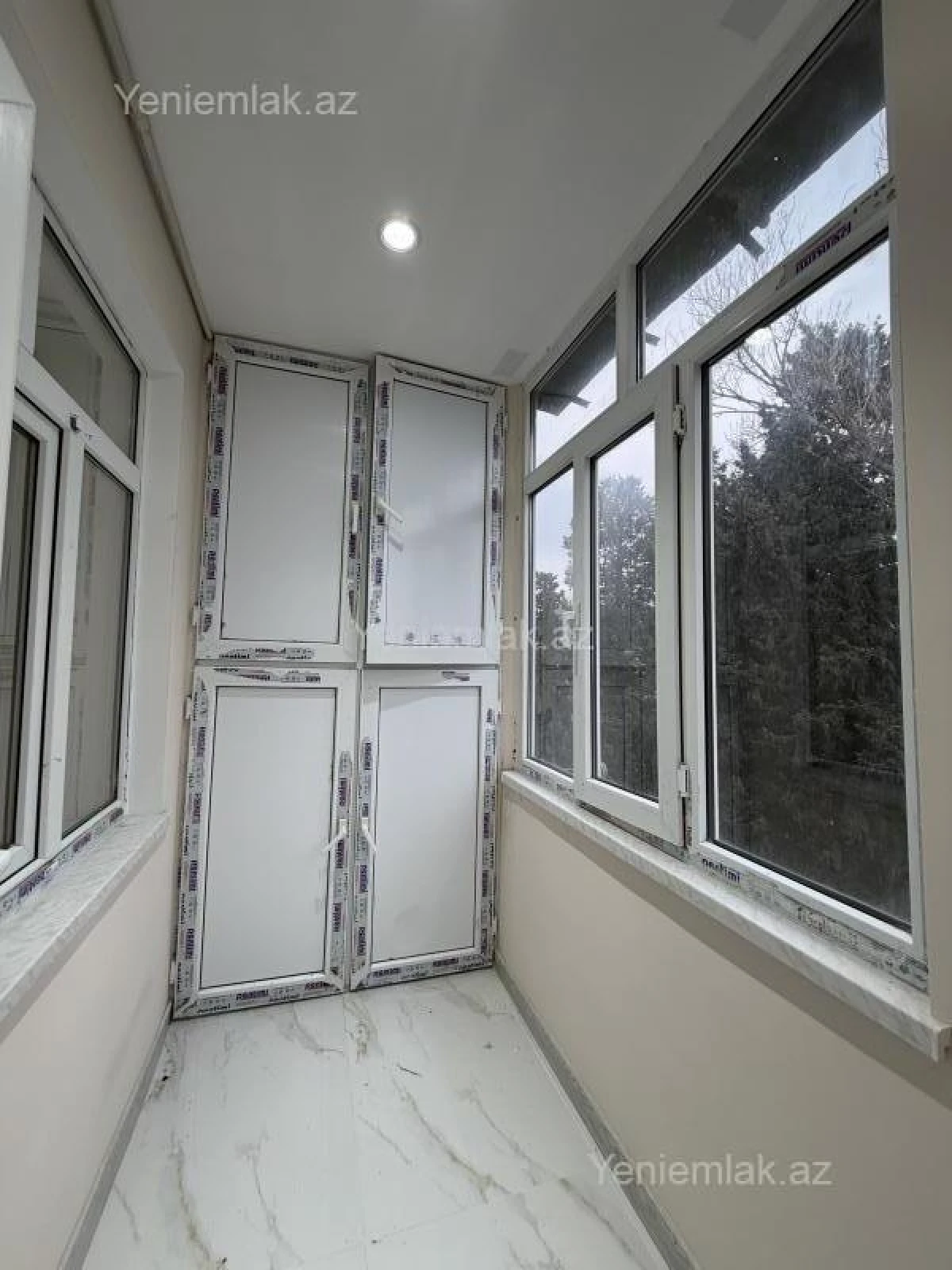 Satılır 3 otaqlı köhnə tikili 60 m²