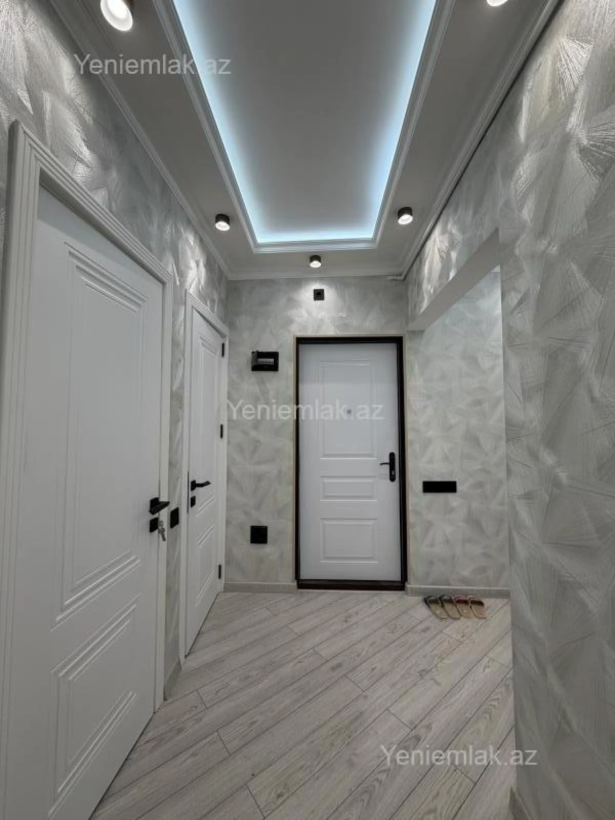 Satılır 3 otaqlı köhnə tikili 60 m²