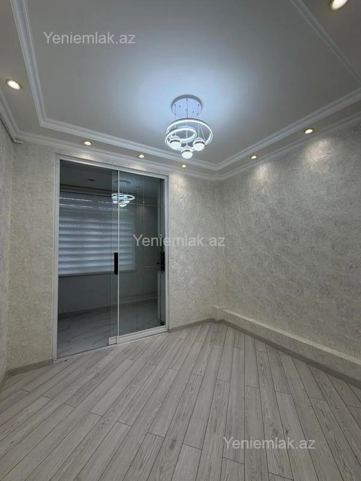 Satılır 3 otaqlı köhnə tikili 60 m²