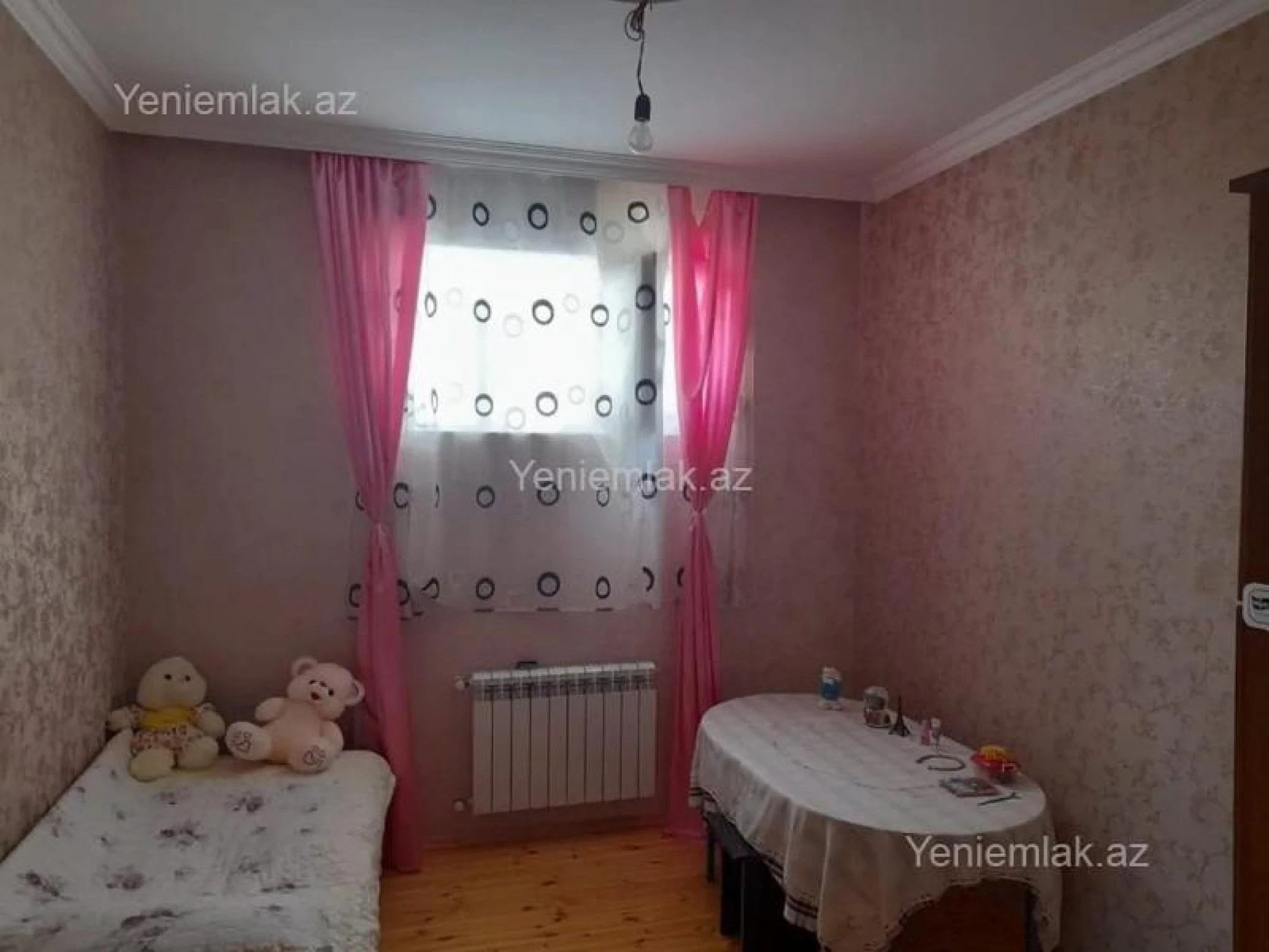 Satılır 2 otaqlı həyət evi 220 m²