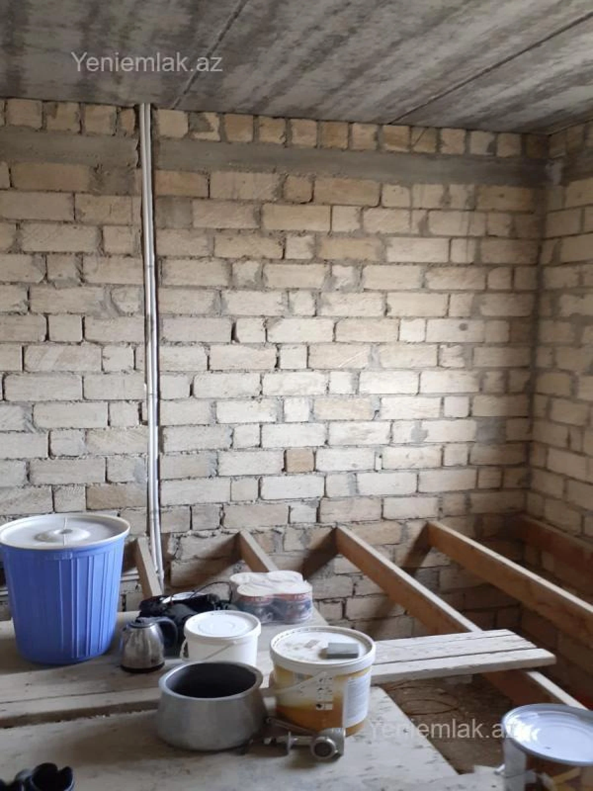 Satılır 2 otaqlı həyət evi 220 m²