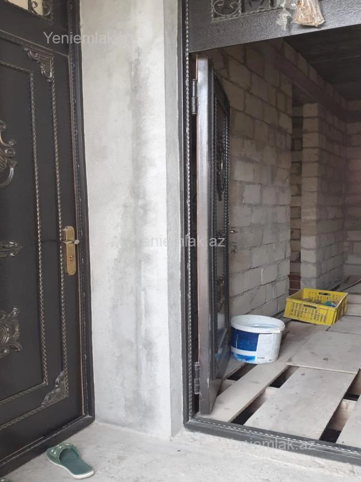 Satılır 2 otaqlı həyət evi 220 m²