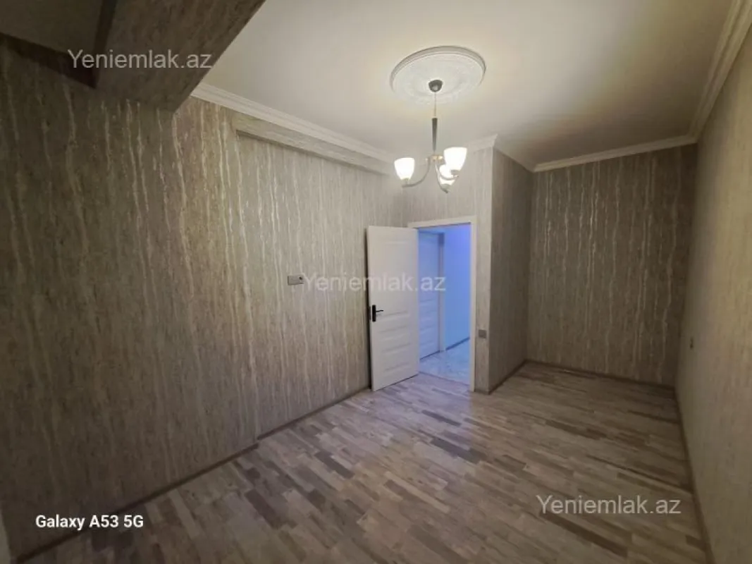 Satılır 2 otaqlı yeni tikili 61 m²