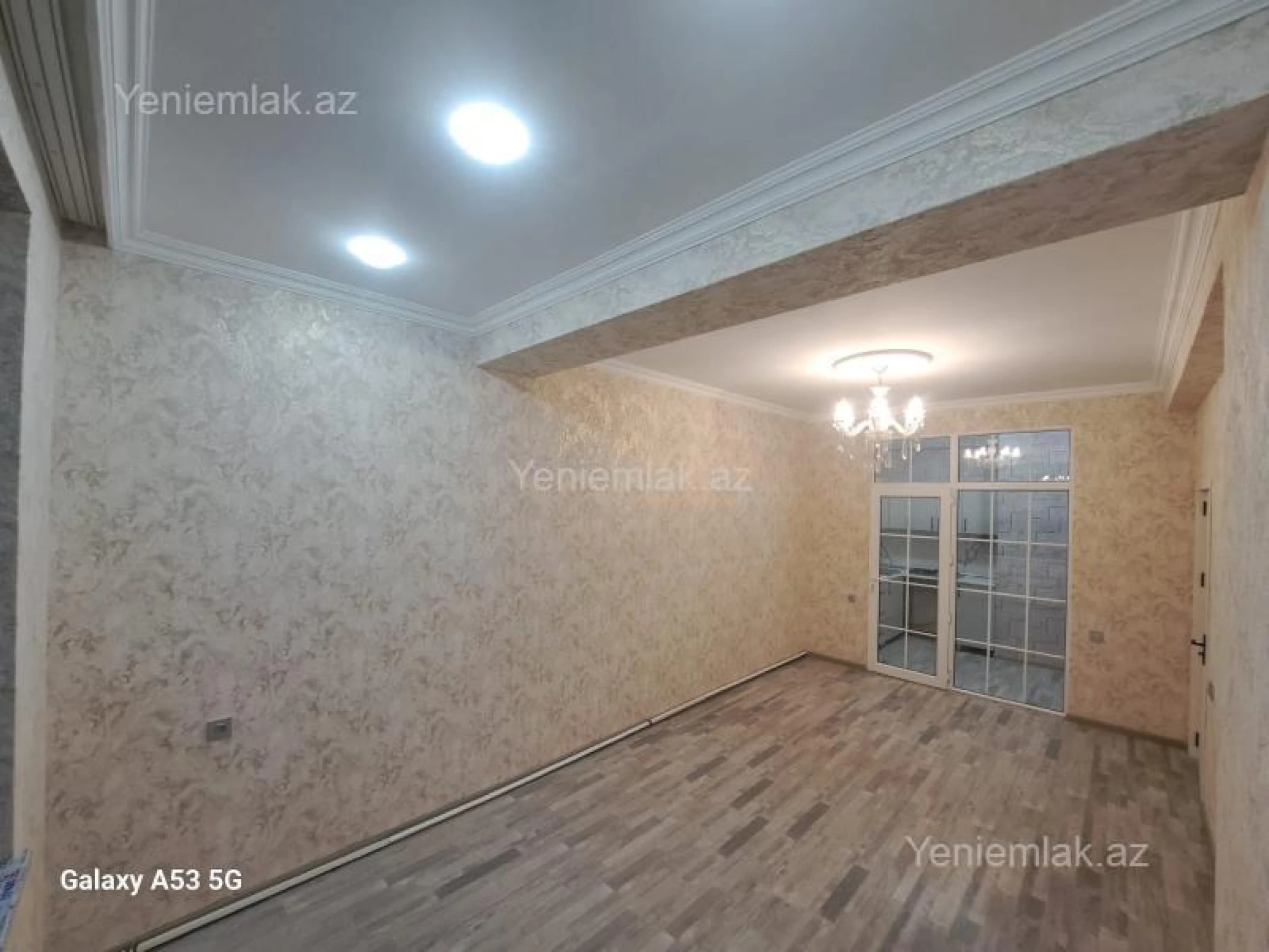 Satılır 2 otaqlı yeni tikili 61 m²