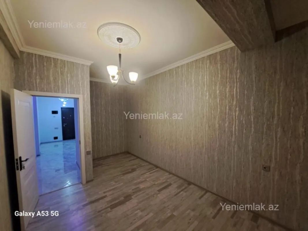 Satılır 2 otaqlı yeni tikili 61 m²