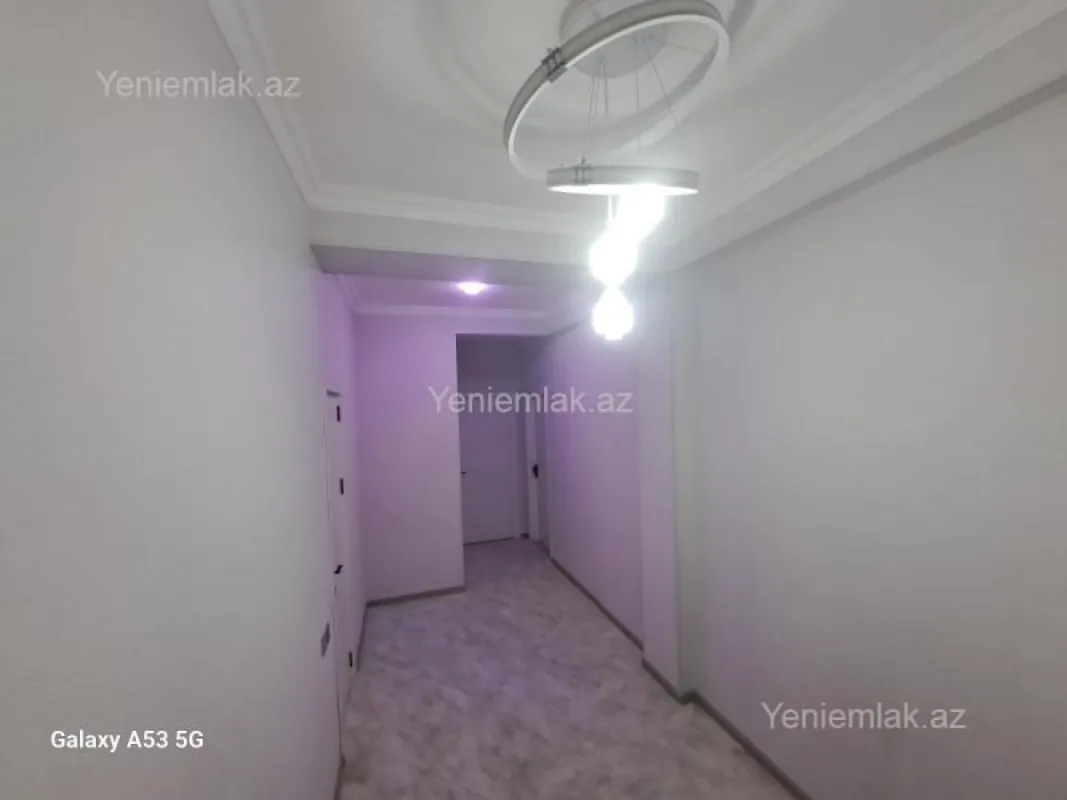 Satılır 2 otaqlı yeni tikili 61 m²