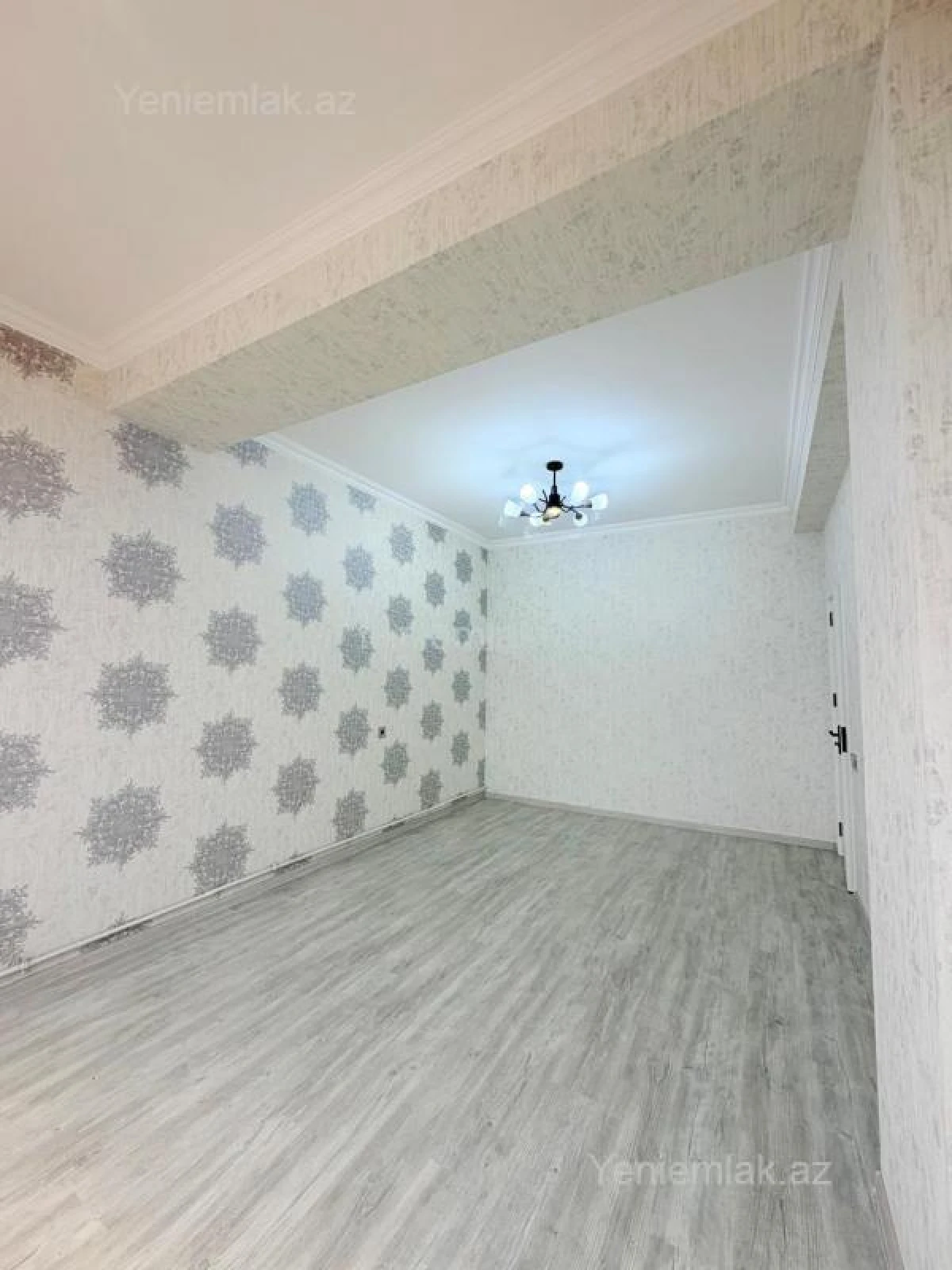 Satılır 2 otaqlı yeni tikili 61 m²