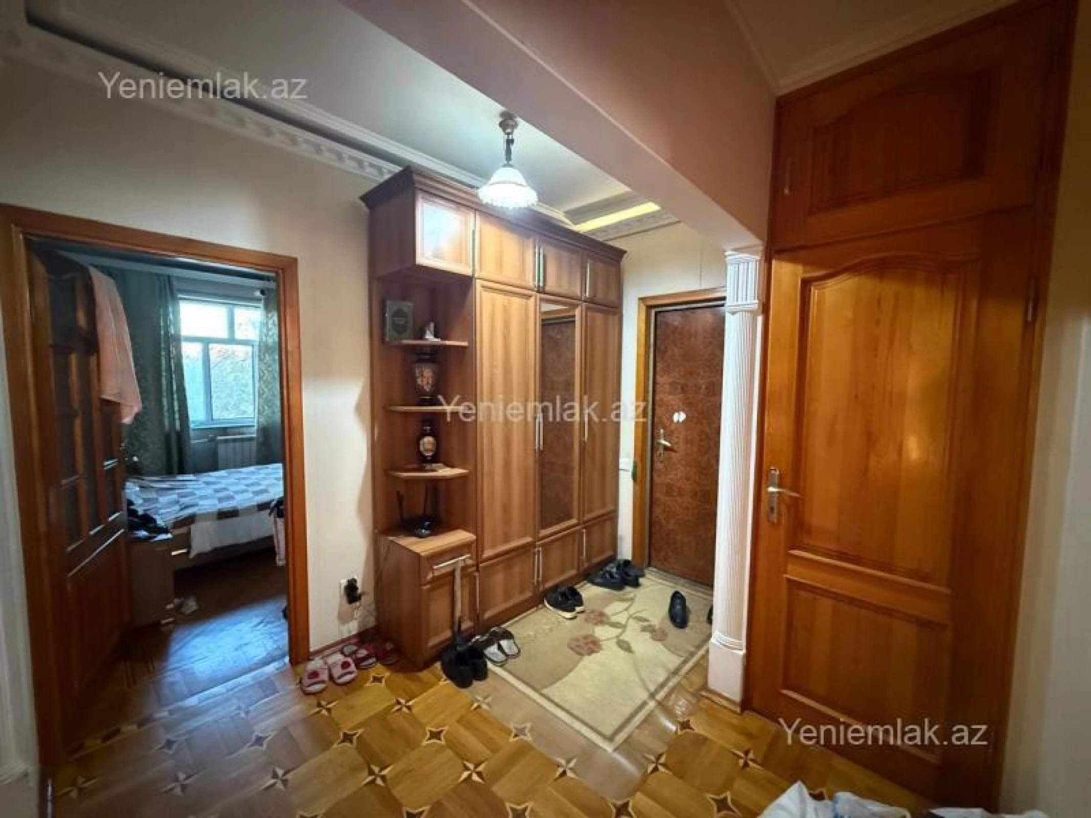 Satılır 3 otaqlı köhnə tikili 80 m²