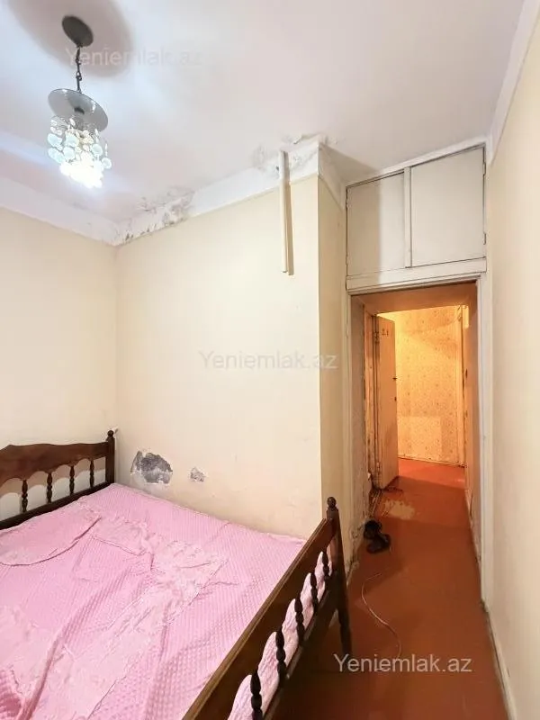 Satılır 1 otaqlı köhnə tikili 40 m²
