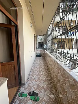 Satılır 3 otaqlı yeni tikili 130 m²