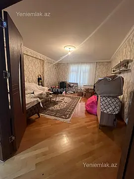 Satılır 3 otaqlı yeni tikili 130 m²