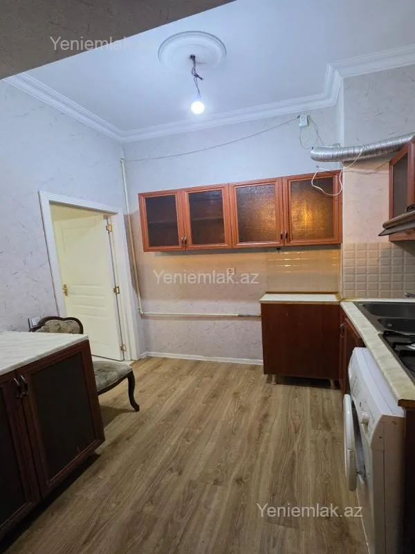 Satılır 2 otaqlı yeni tikili 78 m²