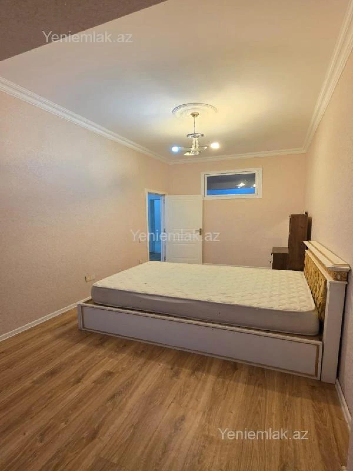 Satılır 2 otaqlı yeni tikili 78 m²