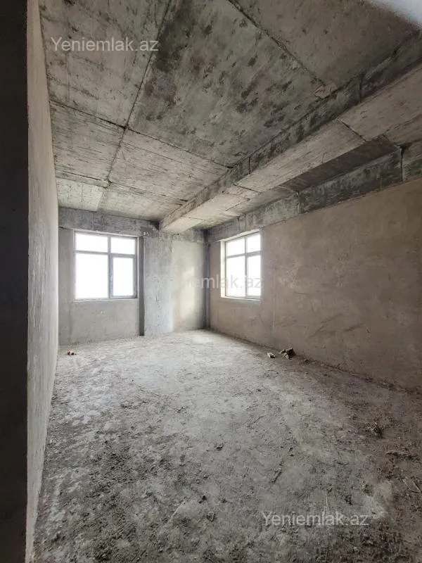 Satılır 4 otaqlı yeni tikili 176.5 m²