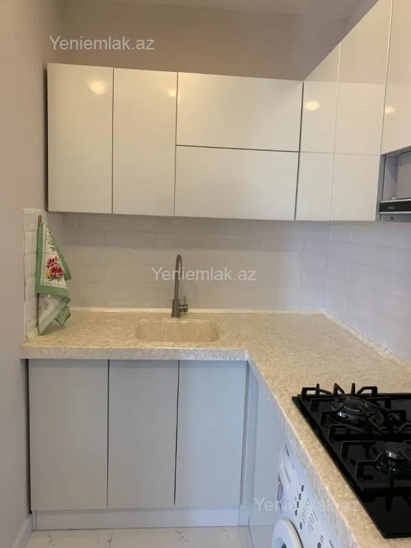 Satılır 2 otaqlı yeni tikili 85 m²