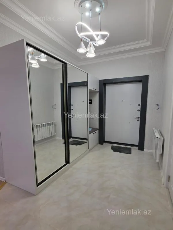 Satılır 2 otaqlı yeni tikili 77 m²