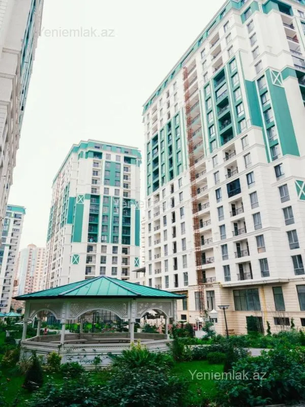 Satılır 3 otaqlı yeni tikili 143 m²