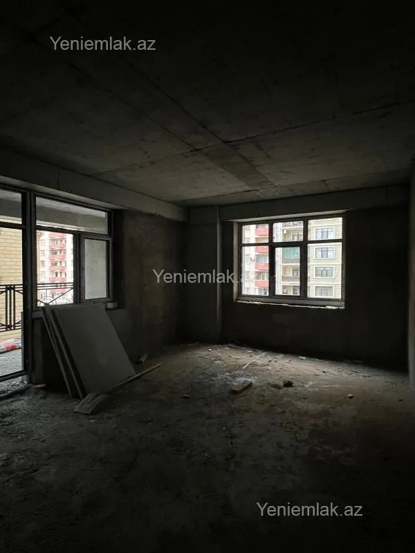 Satılır 3 otaqlı yeni tikili 143 m²