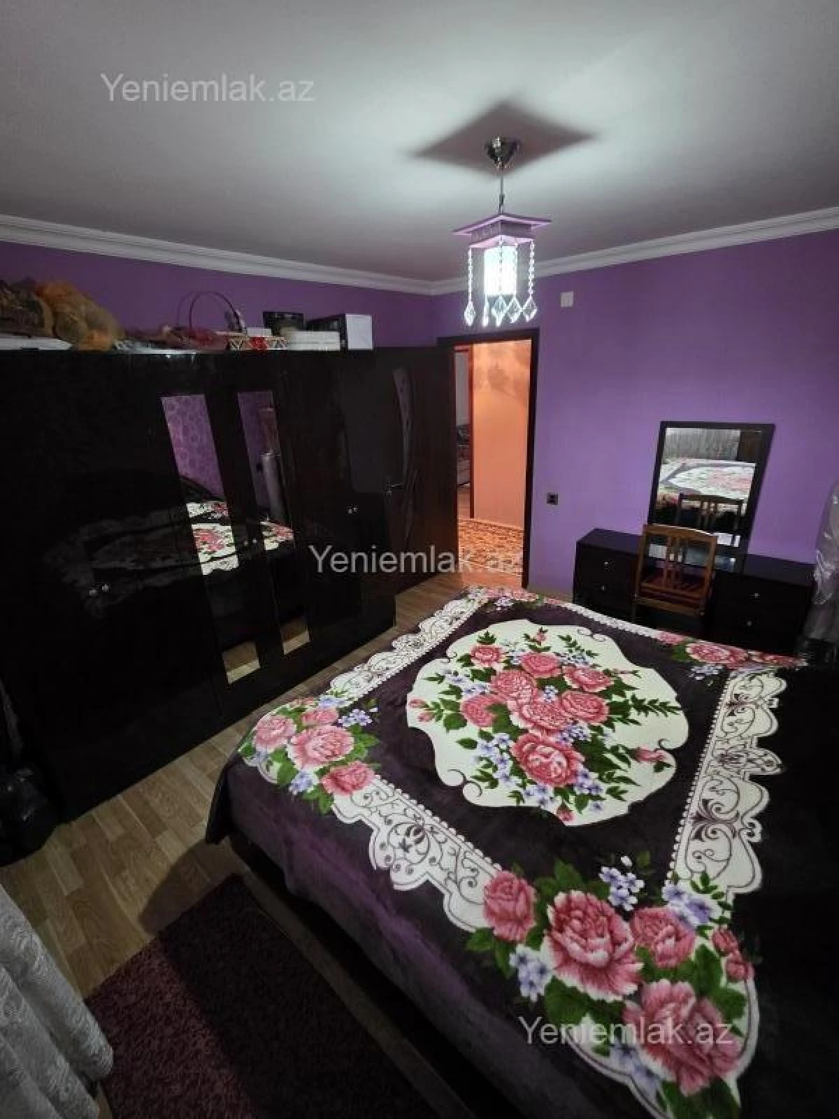 Satılır 3 otaqlı köhnə tikili 70 m²