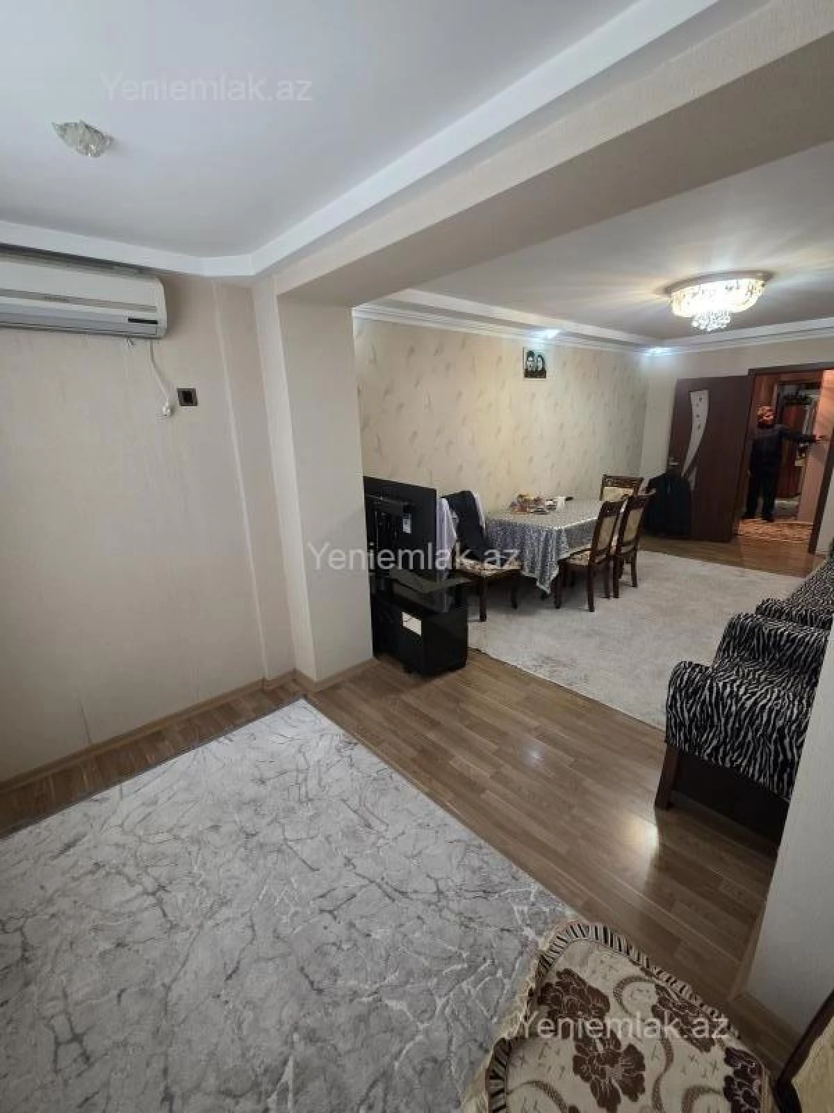 Satılır 3 otaqlı köhnə tikili 70 m²