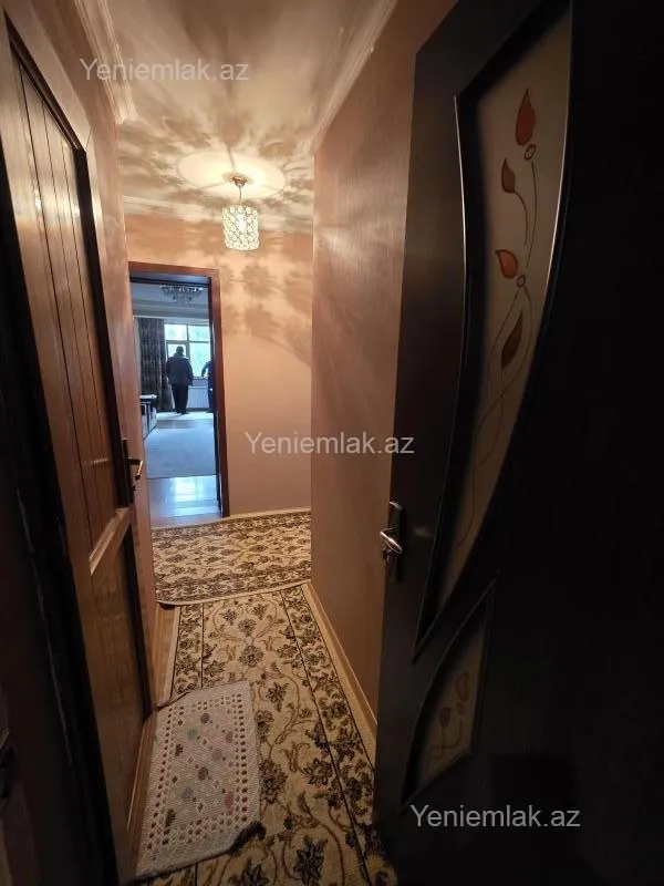 Satılır 3 otaqlı köhnə tikili 70 m²