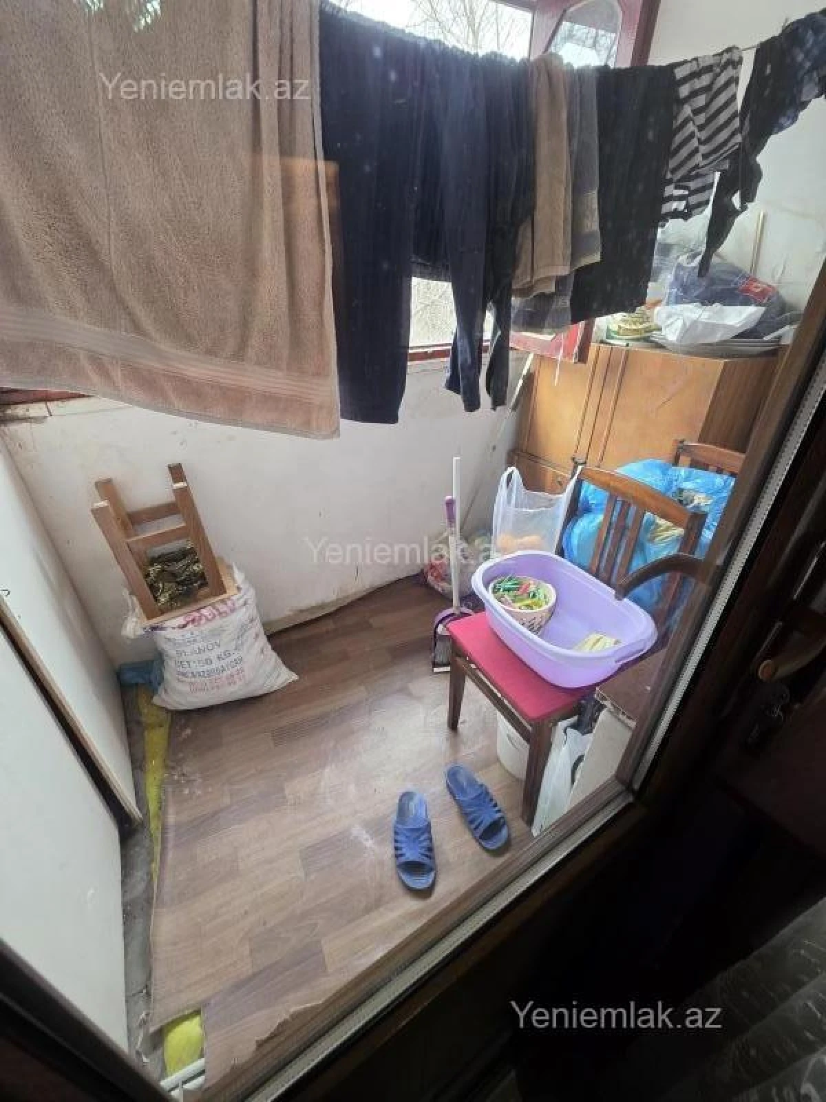 Satılır 3 otaqlı köhnə tikili 70 m²