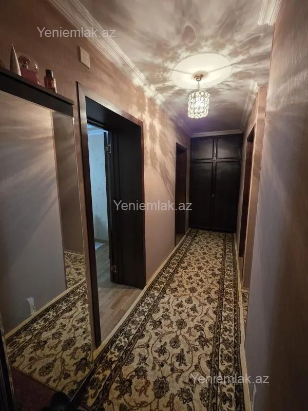 Satılır 3 otaqlı köhnə tikili 70 m²