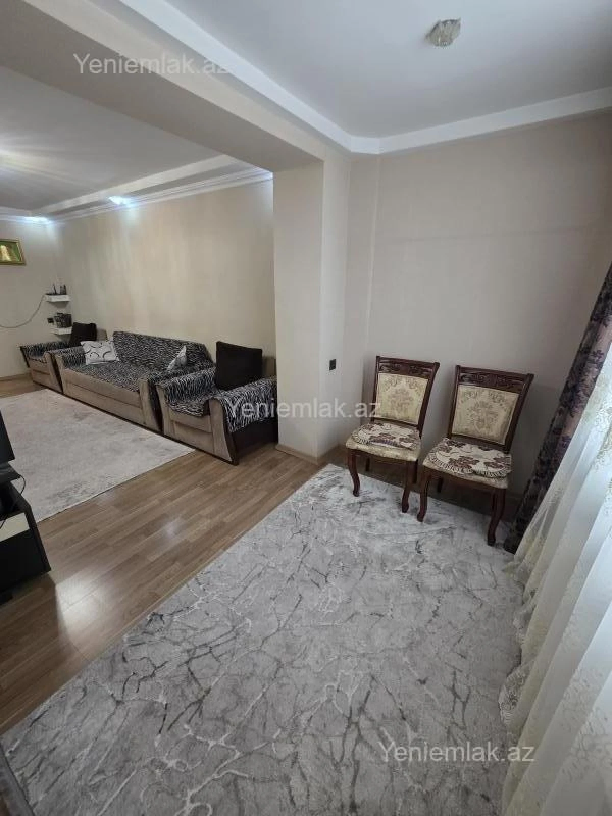 Satılır 3 otaqlı köhnə tikili 70 m²