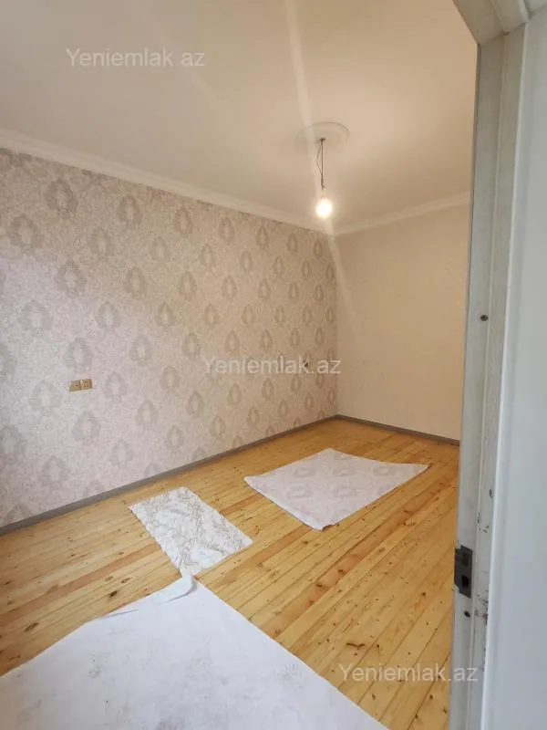 Satılır 1 otaqlı həyət evi 30 m²