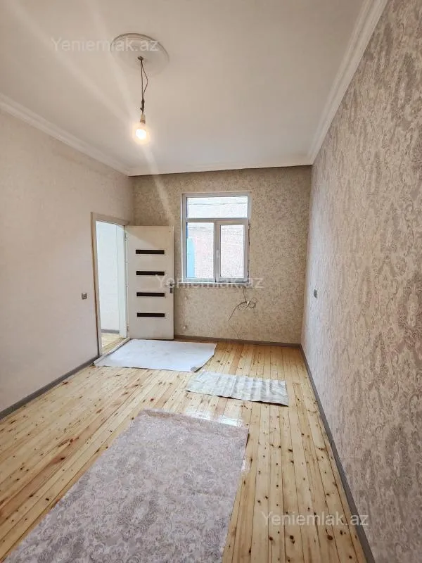 Satılır 1 otaqlı həyət evi 30 m²