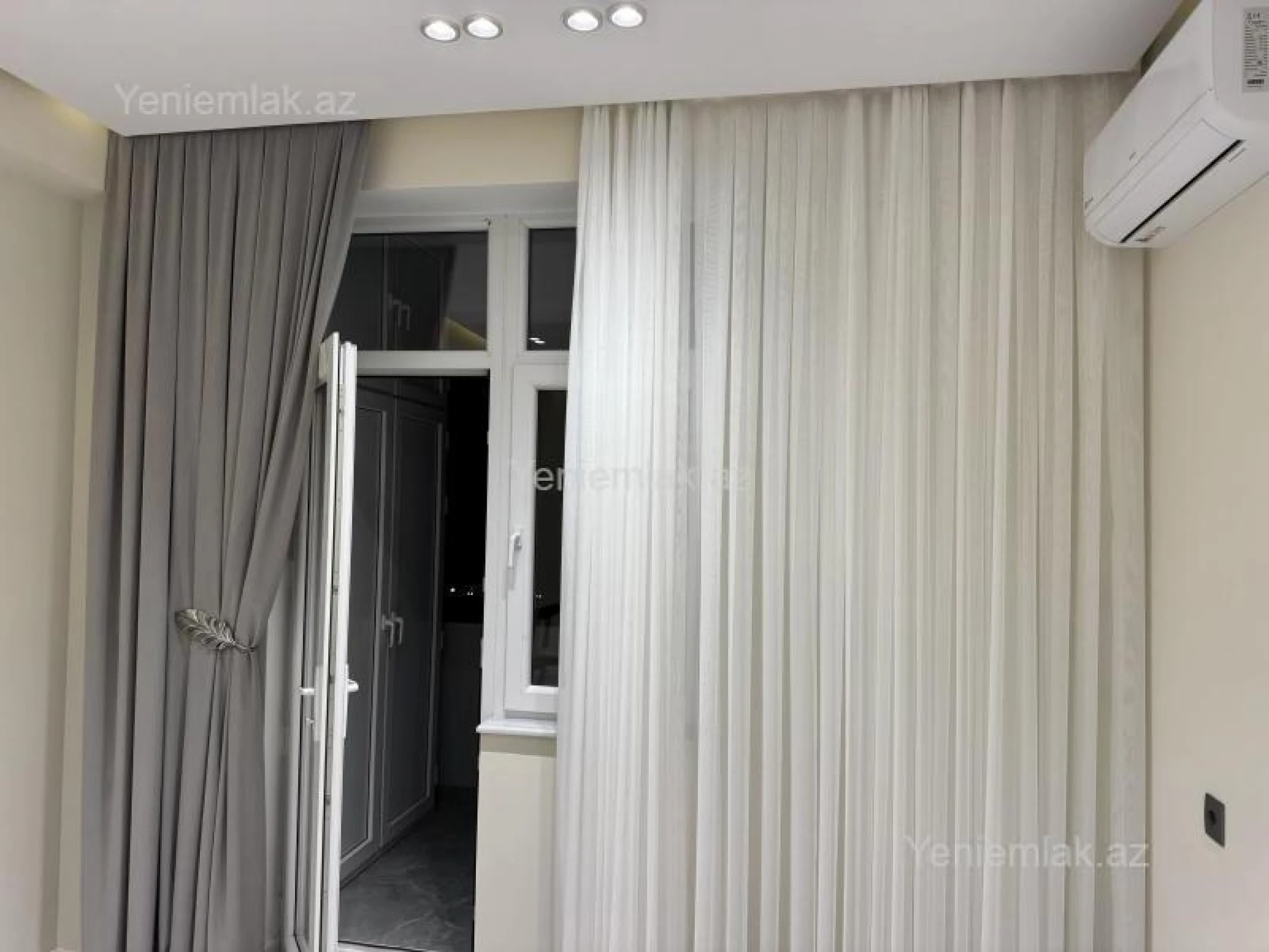 Satılır 2 otaqlı yeni tikili 60 m²