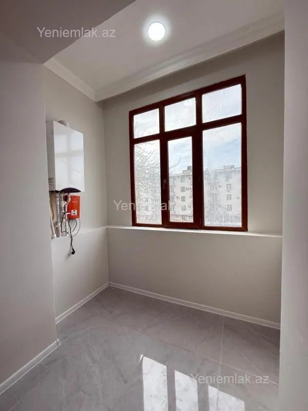 Satılır 2 otaqlı köhnə tikili 42 m²