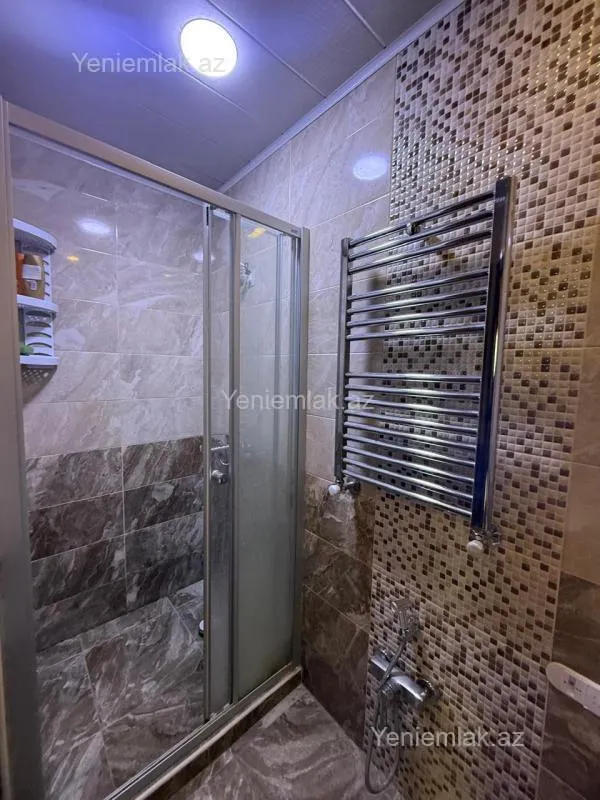 Satılır 2 otaqlı yeni tikili 63 m²