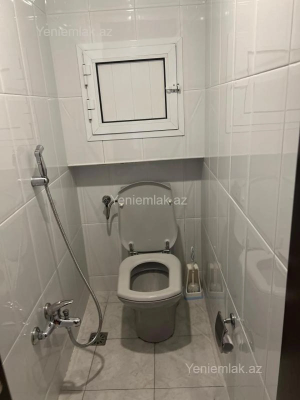 Satılır 4 otaqlı köhnə tikili 110 m²
