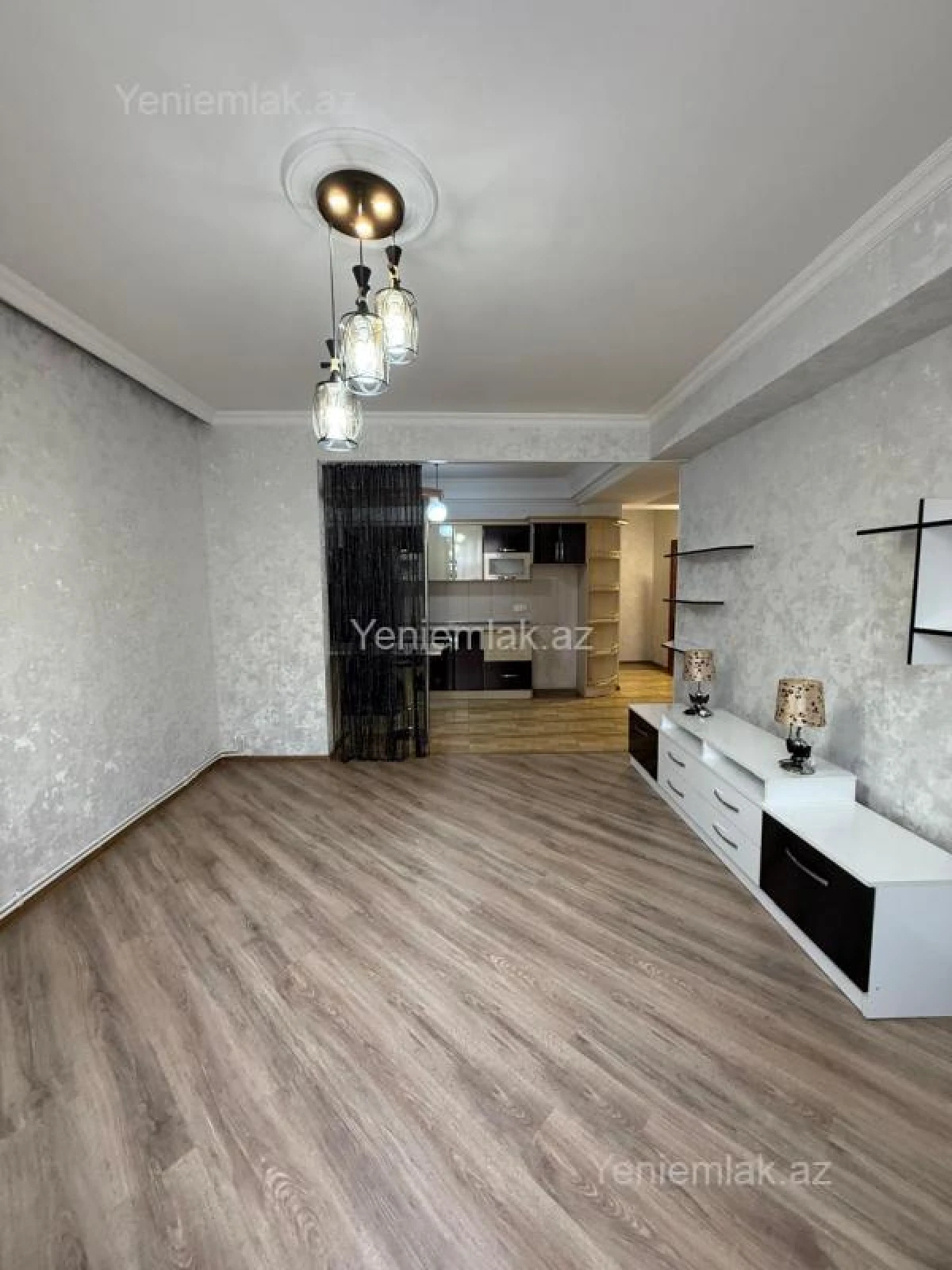 Satılır 2 otaqlı yeni tikili 60 m²