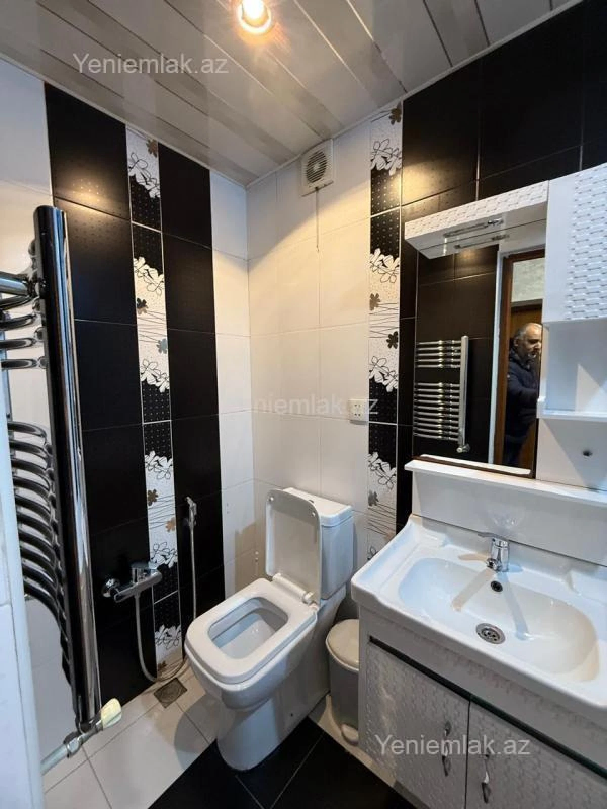 Satılır 2 otaqlı yeni tikili 60 m²