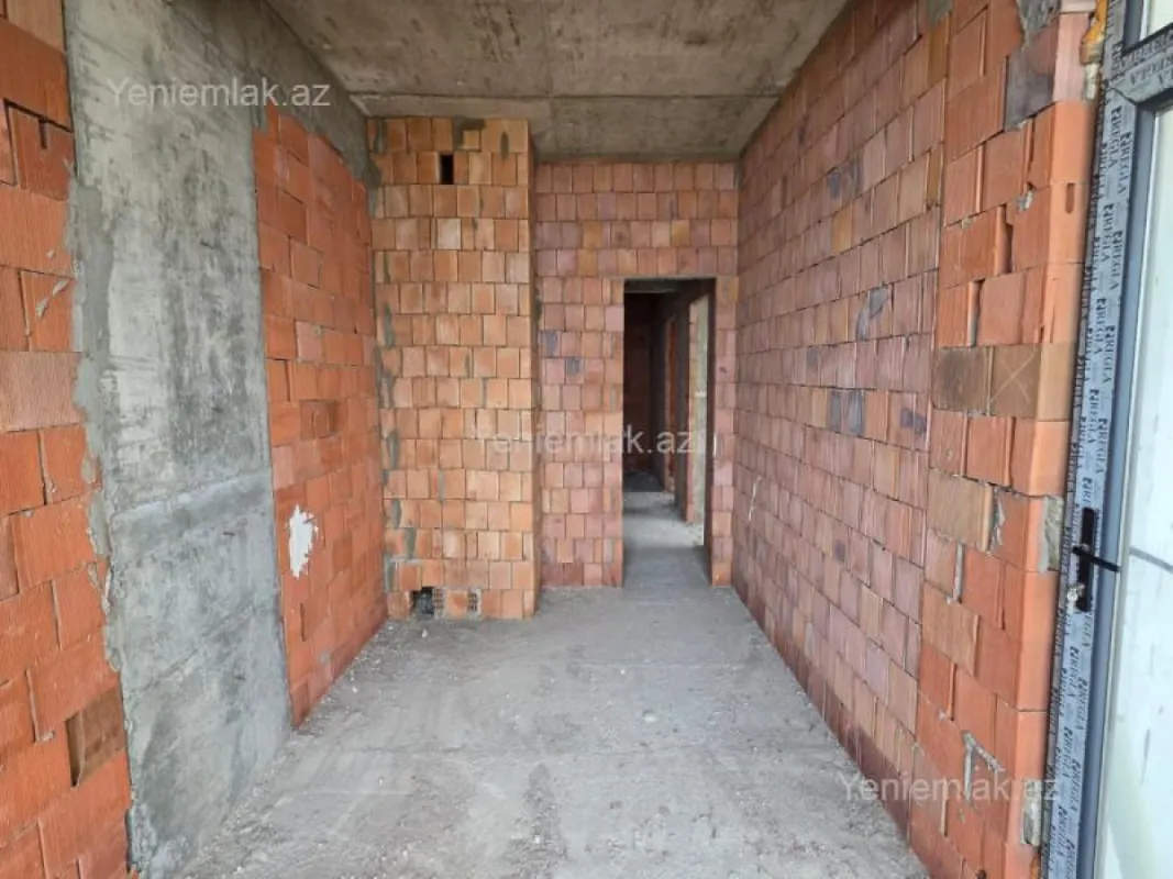 Satılır 2 otaqlı yeni tikili 74 m²