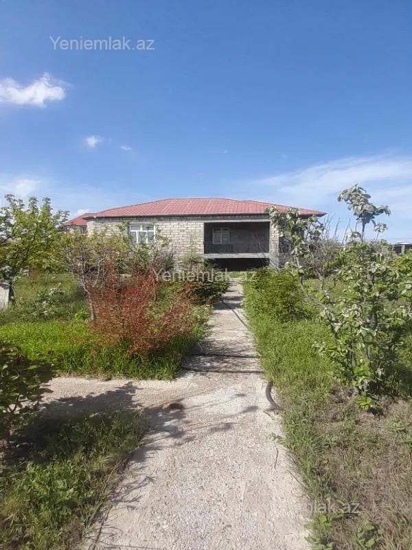 Satılır 4 otaqlı həyət evi 80 m²