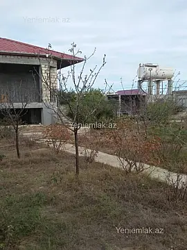 Satılır 4 otaqlı həyət evi 80 m²