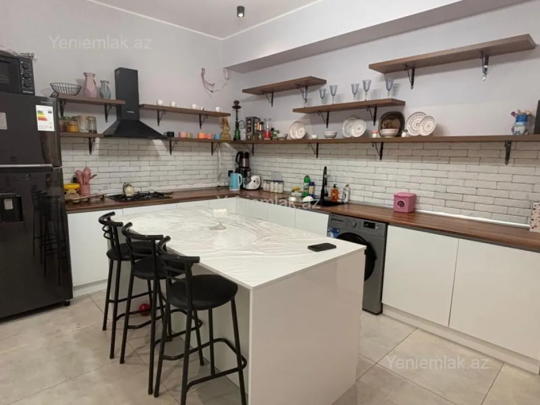 Satılır 3 otaqlı həyət evi 120 m²