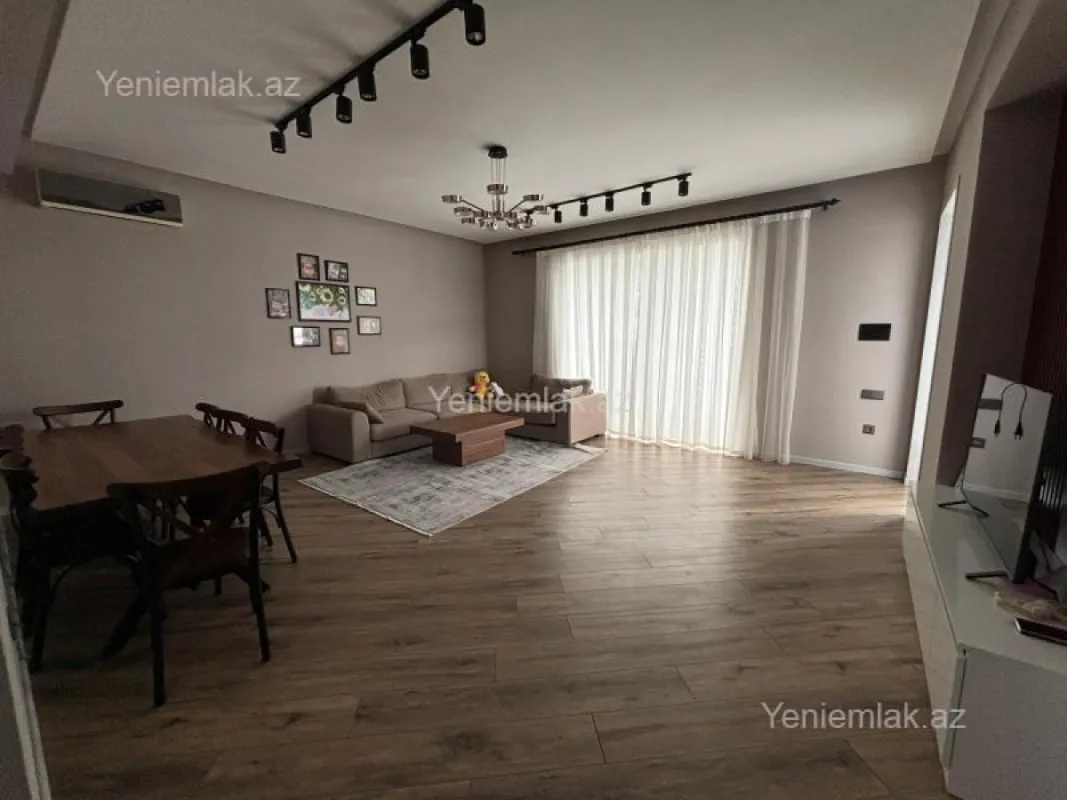 Satılır 3 otaqlı həyət evi 120 m²