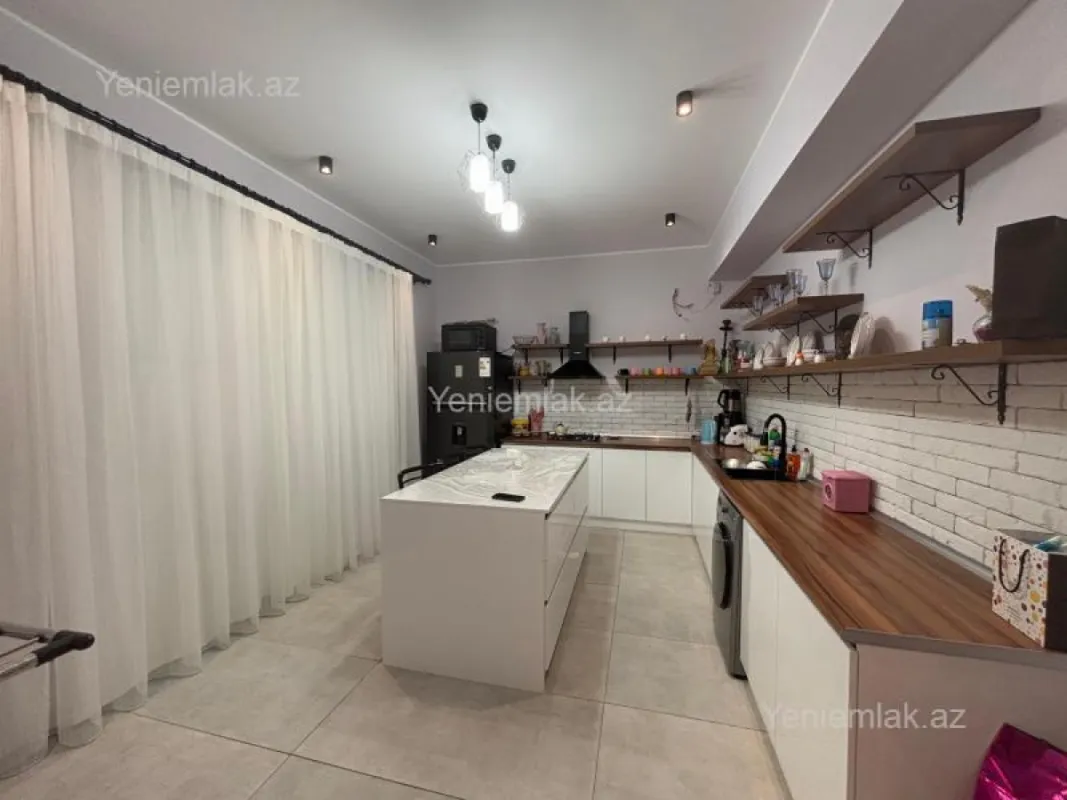 Satılır 3 otaqlı həyət evi 120 m²